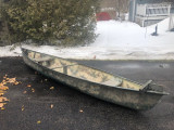 16' Canoe with motor and battery - [click here to zoom]